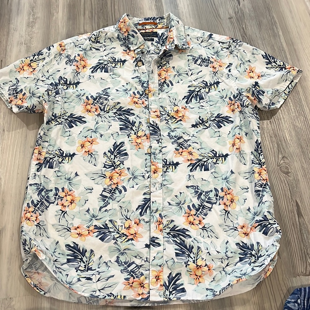 Denim & Flower men’s Medium